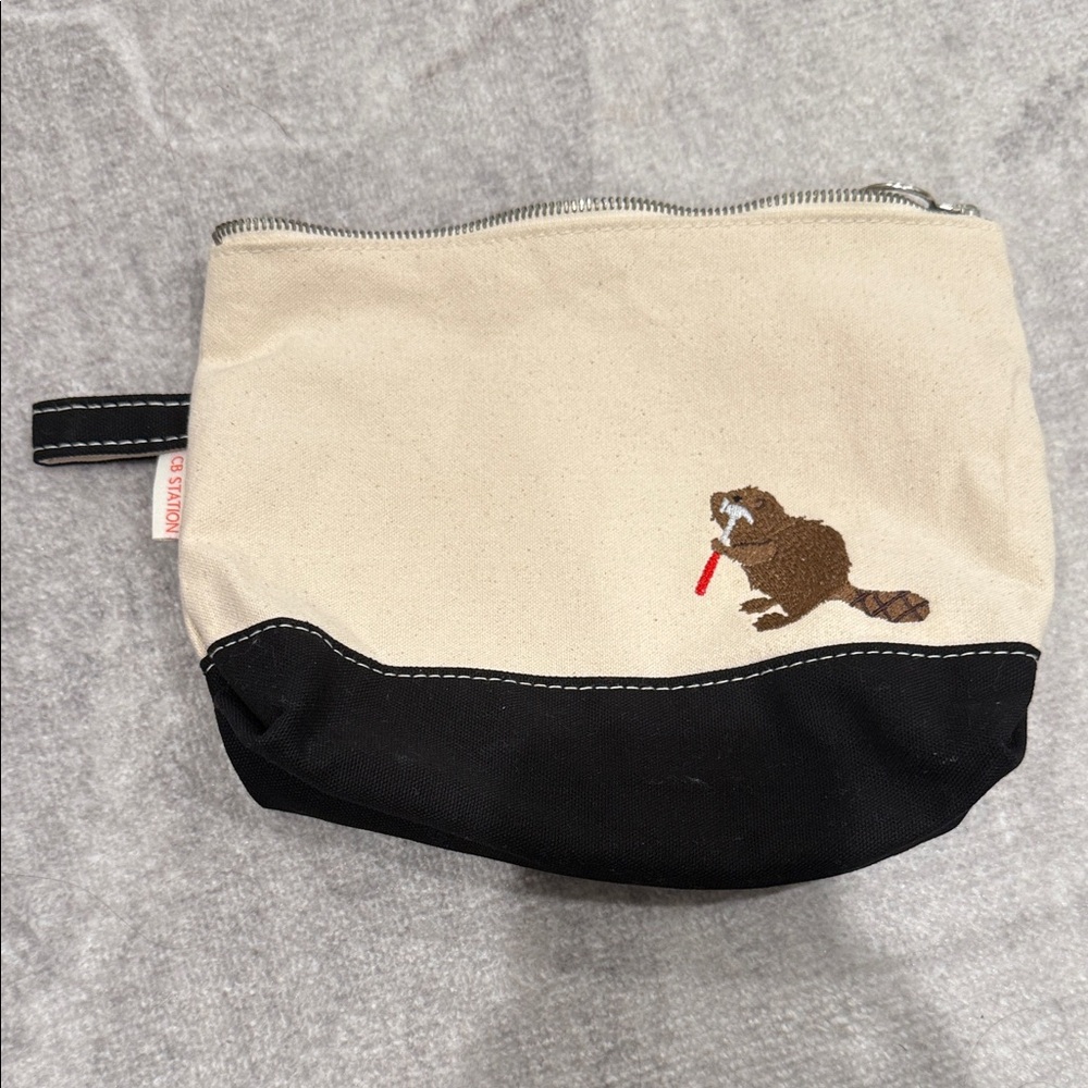 Black and Cream Cosmetic Bag